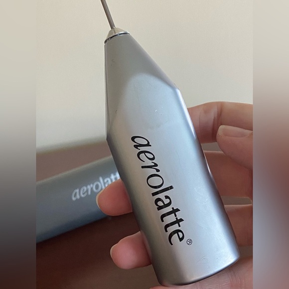 Aerolatte Original Steam Free Milk Frother W/ Travel Case Coffee Cappuccino - Picture 4 of 8